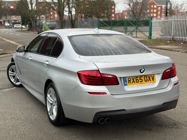 2015 BMW 5 Series 2L M Sport 4dr - Photo 5