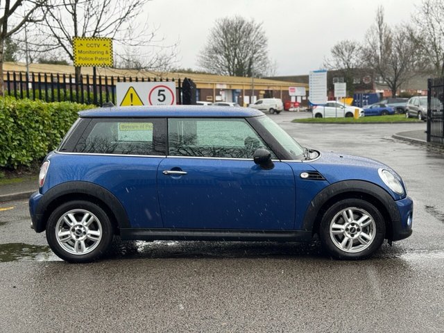 2012 MINI Hatch 1.6L One D 3dr - Photo 2