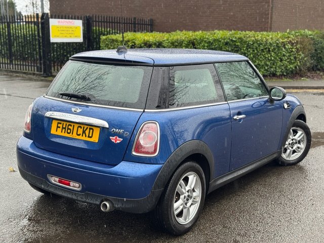 2012 MINI Hatch 1.6L One D 3dr - Photo 3