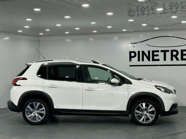 2018 PEUGEOT 2008 - Photo 6