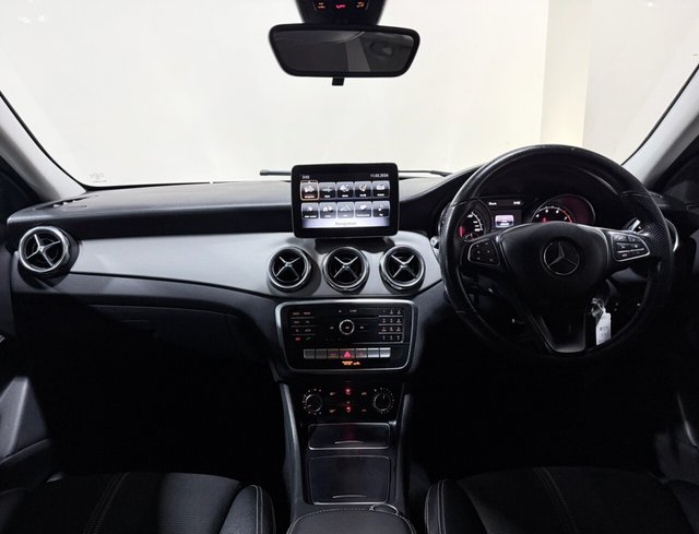 2019 Mercedes-Benz GLA - Photo 7