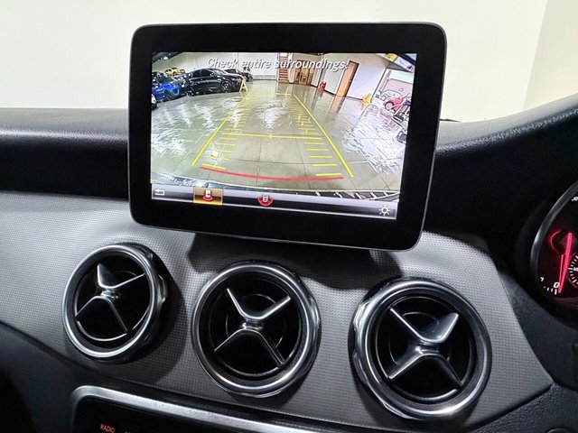 2019 Mercedes-Benz GLA - Photo 11