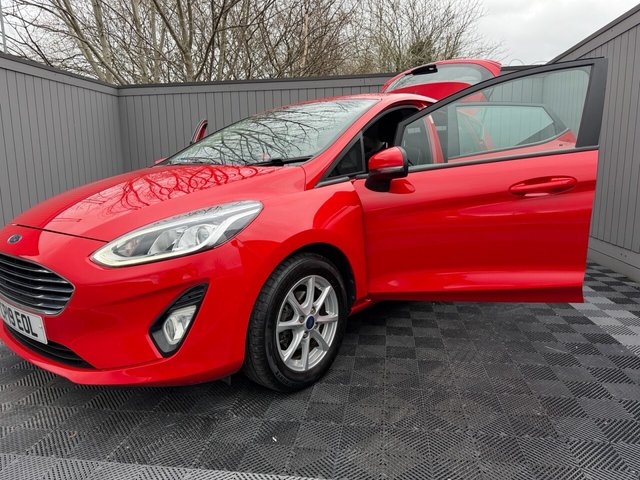 2019 FORD FIESTA - Photo 8