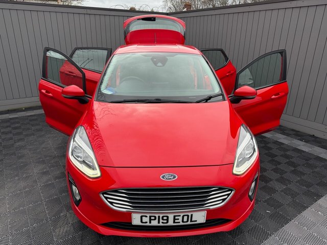 2019 FORD FIESTA - Photo 9