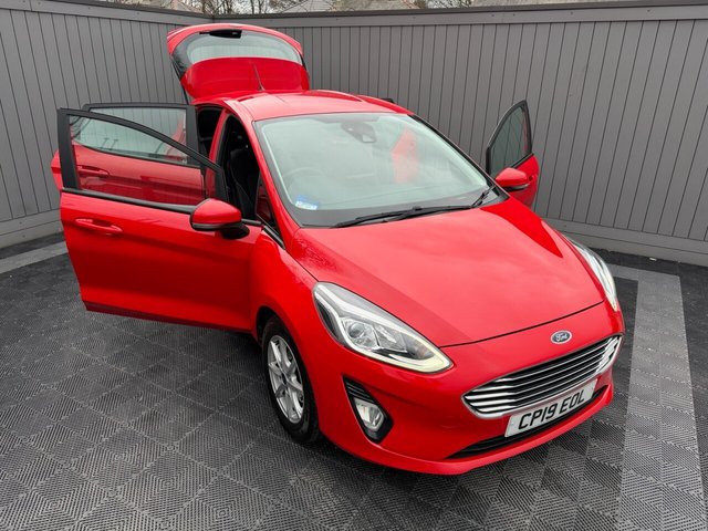 2019 FORD FIESTA - Photo 11