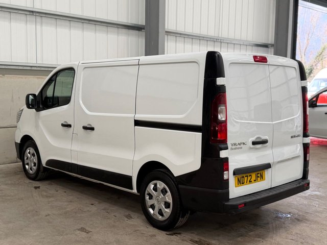 2022 RENAULT TRAFIC - Photo 10