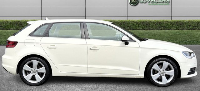 2015 AUDI A3 - Photo 6
