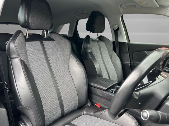 2018 PEUGEOT 3008 1.6 BlueHDi Allure SUV 5dr Diesel Manual Euro 6 (s/s) (120 ps) - Photo 10