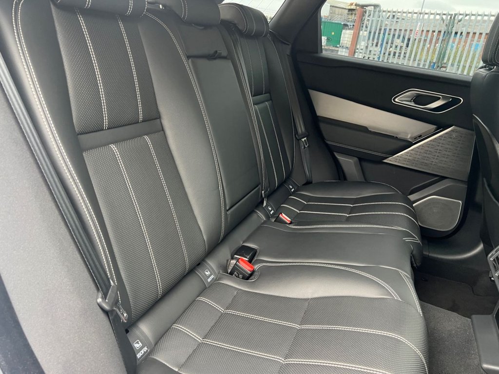 USED 2020 70 LAND ROVER RANGE ROVER VELAR 3.0 D300 R-Dynamic SE SUV 5dr Diesel Auto 4WD Euro 6 (s/s) (300 ps) *AWARD WINNING DEALERSHIP*