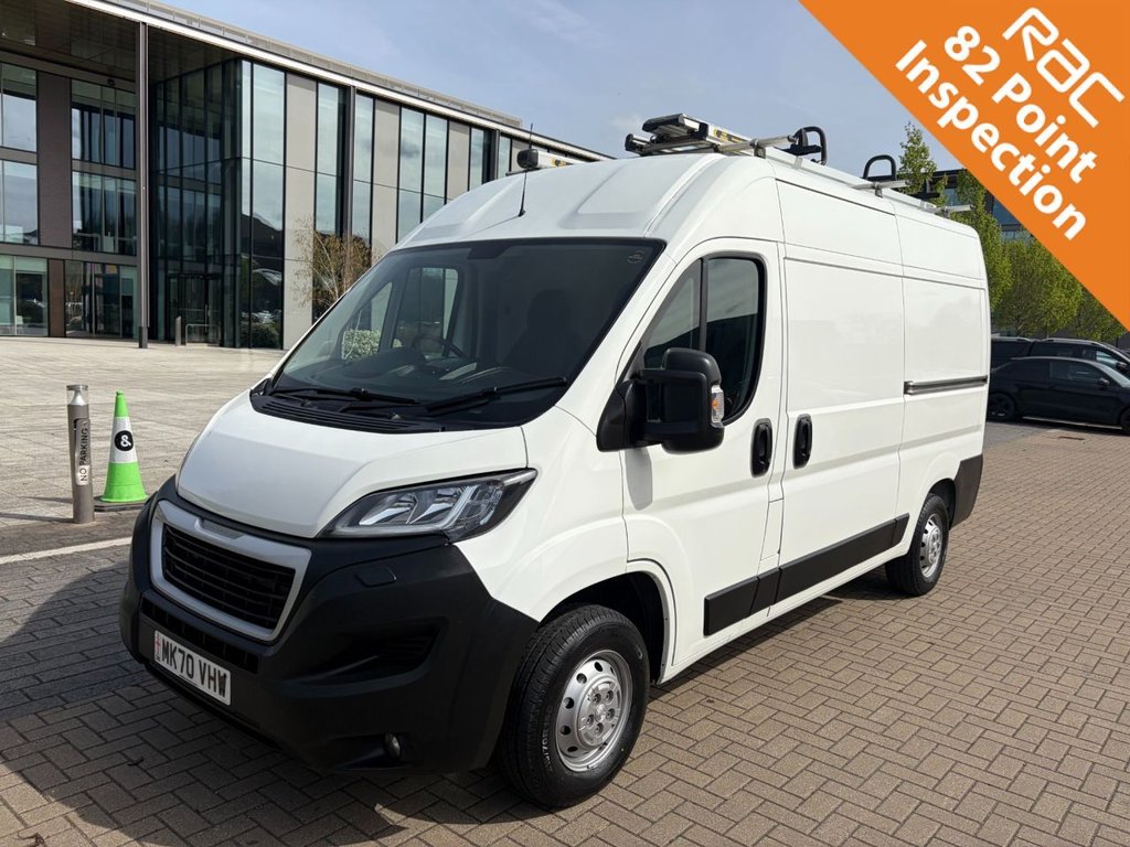 USED 2020 70 PEUGEOT BOXER 335 PROFESSIONAL 2.2BlueHDi EU6 S/S L2 H2 140ps *AIRCON*SATNAV*SENSORS*RACKING AMD PIPE CARRIER* L2H2-EU6-A/C-S/N-SENSORS