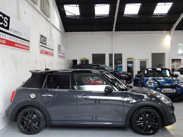 2019 MINI HATCH 2.0 Cooper S Sport Hatchback 5dr Petrol Steptronic Euro 6 (s/s) (192 ps) - Photo 3