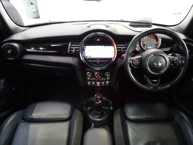 2019 MINI HATCH 2.0 Cooper S Sport Hatchback 5dr Petrol Steptronic Euro 6 (s/s) (192 ps) - Photo 2