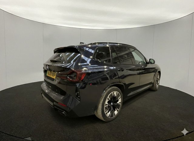 2022 BMW Ix3 - Photo 4