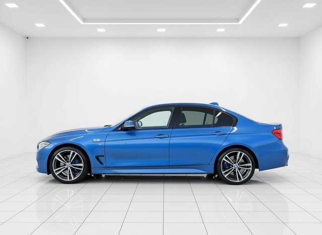 2017 BMW 3 Series 2L M Sport 4dr - Photo 2
