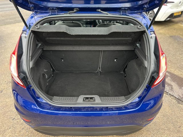 2017 FORD FIESTA 1.0T EcoBoost ST-Line Hatchback 5dr Petrol Manual Euro 6 (s/s) (140 ps) - Photo 6