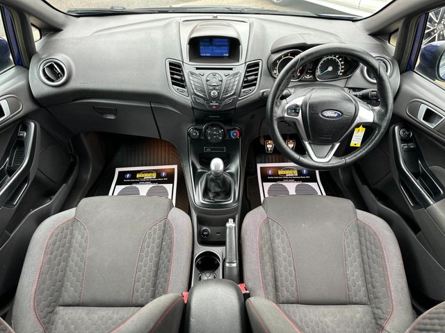 2017 FORD FIESTA 1.0T EcoBoost ST-Line Hatchback 5dr Petrol Manual Euro 6 (s/s) (140 ps) - Photo 8