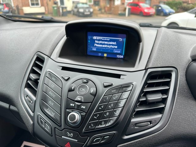 2017 FORD FIESTA 1.0T EcoBoost ST-Line Hatchback 5dr Petrol Manual Euro 6 (s/s) (140 ps) - Photo 12