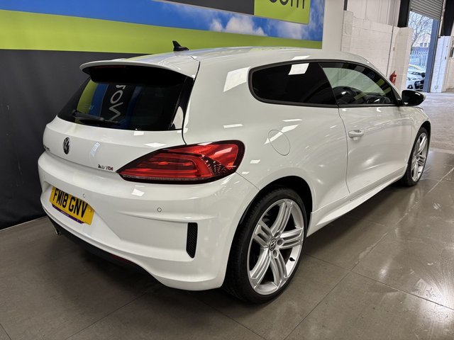 2018 Volkswagen Scirocco 2L R-Line 3dr - Photo 5