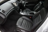 USED 2015 15 VAUXHALL INSIGNIA 2.0CDTi SRi VX-LINE NAV SPORTS TOURER AUTO 161 BHP  Sat Nav / Heated Seats / Power Tail