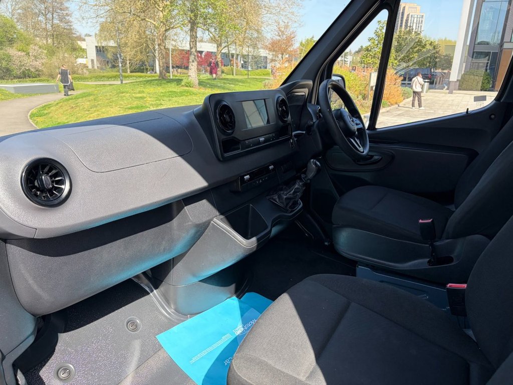 USED 2019 69 MERCEDES-BENZ SPRINTER **NO VAT**314 2.1CDI EU6 S/S L2H2 FWD 143ps *AIRCON*REV/CAMERA*KEYLESS START*E/PACK*RAIN SENSOR* NO VAT-EU6-A/C-L2H2-CAMERA-E/P