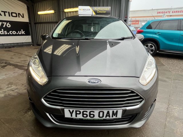 2016 FORD FIESTA 1.5 TDCi Zetec Hatchback 5dr Diesel Manual Euro 6 (75 ps) - Photo 11