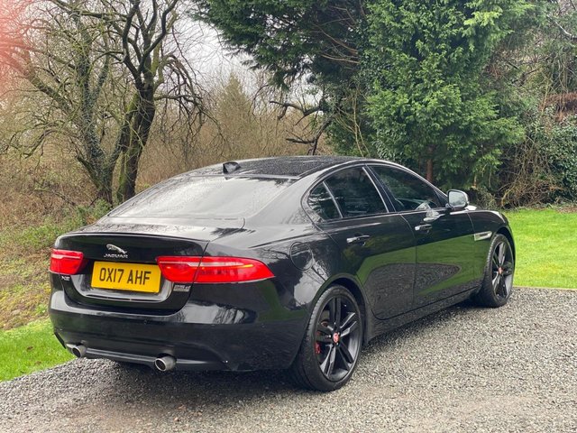 2017 JAGUAR XE 2.0d R-Sport Saloon 4dr Diesel Auto AWD Euro 6 (s/s) (240 ps) - Photo 8