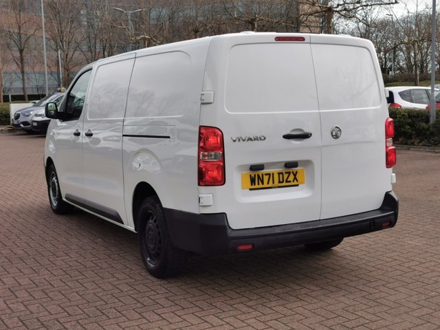 2021 VAUXHALL VIVARO - Photo 5