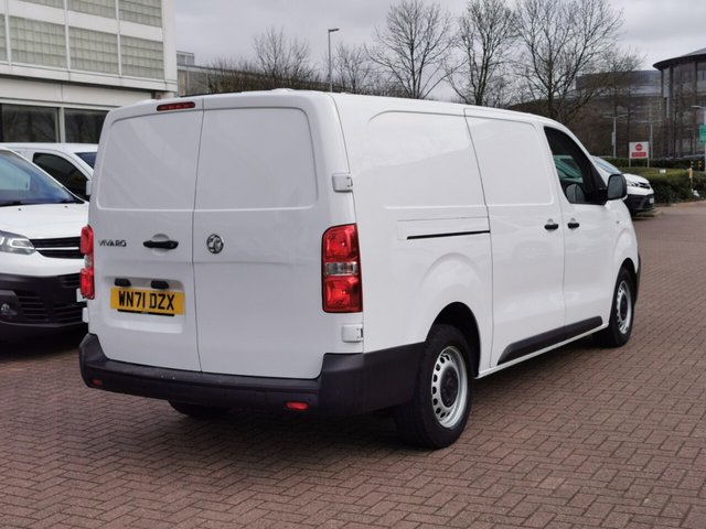 2021 VAUXHALL VIVARO - Photo 7