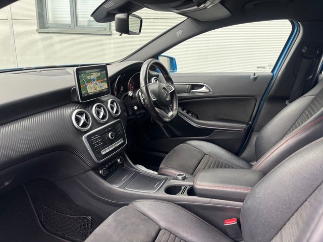 2016 MERCEDES-BENZ A-CLASS 2.1 A200d AMG Line Hatchback 5dr Diesel 7G-DCT Euro 6 (s/s) (136 ps) - Photo 7