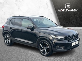 2018 VOLVO XC40