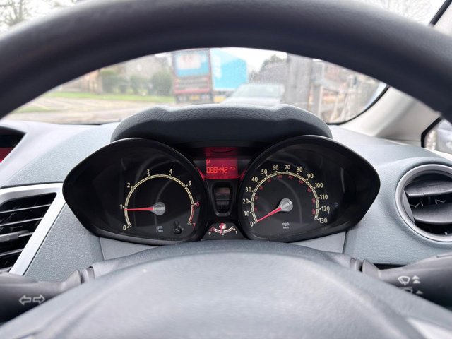 2009 Ford Fiesta 1.4L Style + 5dr - Photo 10