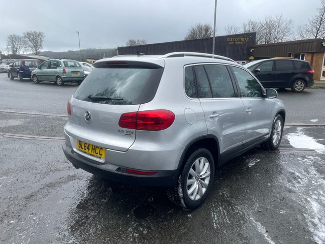 2015 VOLKSWAGEN TIGUAN 2.0 TDI BlueMotion Tech Match SUV 5dr Diesel Manual 2WD Euro 5 (s/s) (140 ps) - Photo 10
