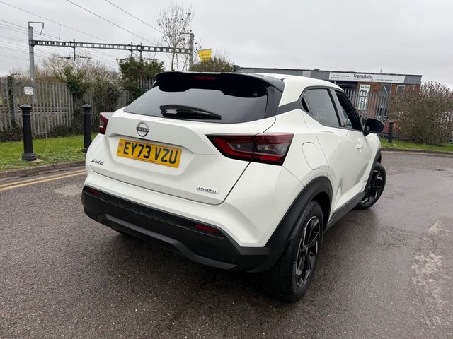 2023 Nissan Juke 1.6L N-Connecta 5dr - Photo 3