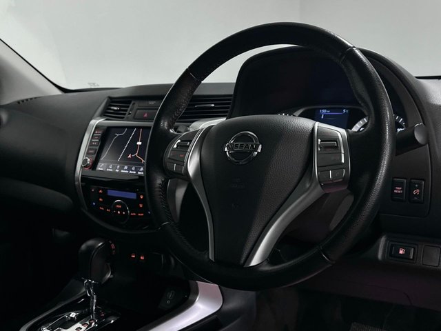 2021 Nissan Navara 2.3L N-Guard 4dr - Photo 4