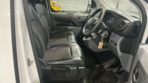 2019 CITROEN DISPATCH - Photo 11