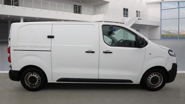 2019 CITROEN DISPATCH - Photo 8