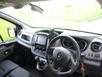 USED 2019 19 RENAULT TRAFIC 1.6 dCi 27 Sport Nav Panel Van 5dr Diesel Manual SWB Standard Roof Euro 6 (120 ps) www.suffolkcarcentre.co.uk - Located at Reydon