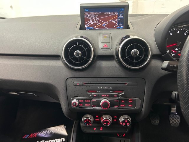 2014 Audi A1 - Photo 12