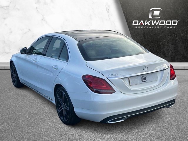 2020 Mercedes-Benz C-CLASS - Photo 9