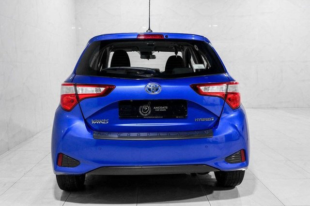 2019 Toyota Yaris 1.5L Icon Tech 5dr - Photo 5