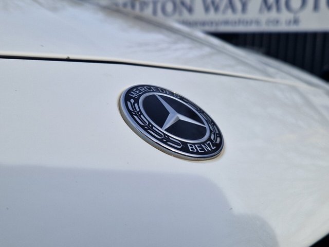 2019 MERCEDES-BENZ GLA 1.6 GLA180 Urban Edition SUV 5dr Petrol 7G-DCT Euro 6 (s/s) (122 ps) - Photo 8