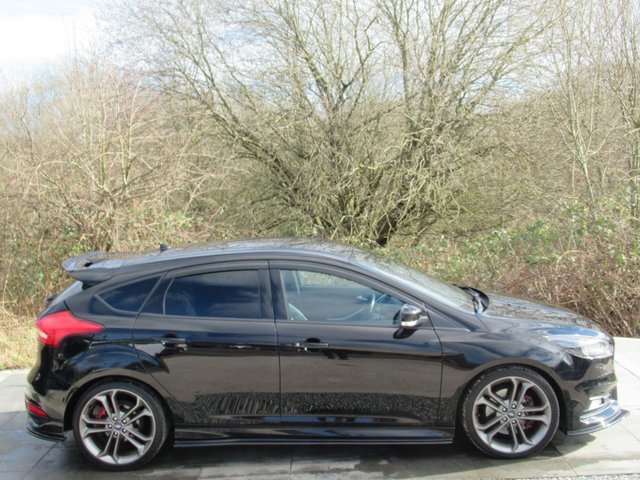 2017 FORD FOCUS - Photo 11