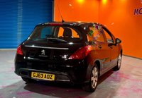 USED 2013 63 PEUGEOT 308 1.6 HDi Active Hatchback 5dr Diesel Manual Euro 5 (92 ps) Digital Air Con. Park Sensors.