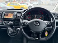 USED 2016 16 VOLKSWAGEN TRANSPORTER SHUTTLE 2.0 TDI BlueMotion Tech SE Minibus Double Cab 5dr Diesel DSG FWD LWB Euro 6 (s/s) (150 ps) Sat Nav, Air Con, Low Mileage, F/SH