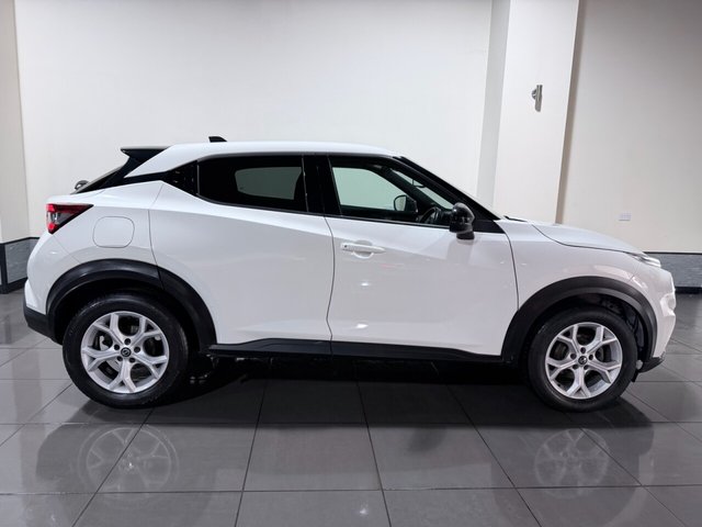 2021 NISSAN JUKE - Photo 3
