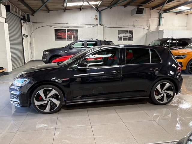 2017 VOLKSWAGEN GOLF - Photo 7