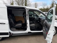 USED 2022 72 FORD TRANSIT CONNECT 1.5 240 EcoBlue Leader Crew Van Double Cab 6dr Diesel Manual L2 Euro 6 (s/s) (100 ps) 1 OWNER 5 SEATER CREW VAN ONLY 5416 MILES  COMES WITH 1 YEARS MOT AND SERVICE