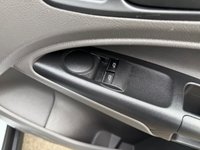 FORD TRANSIT CONNECT — thumbnail 42 of 51