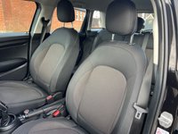 USED 2020 70 MINI HATCH 1.5 Cooper Classic Hatchback 5dr Petrol Steptronic Euro 6 (s/s) (136 ps) 