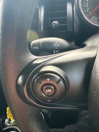 USED 2020 70 MINI HATCH 1.5 Cooper Classic Hatchback 5dr Petrol Steptronic Euro 6 (s/s) (136 ps) 